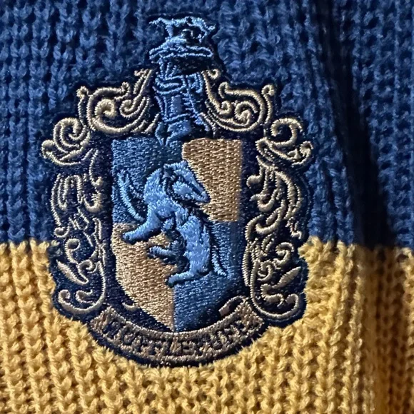 Bioworld Grey and Gold V-Neck Harry Potter Hufflepuff Hooded Sweater - Picture 2 of 8